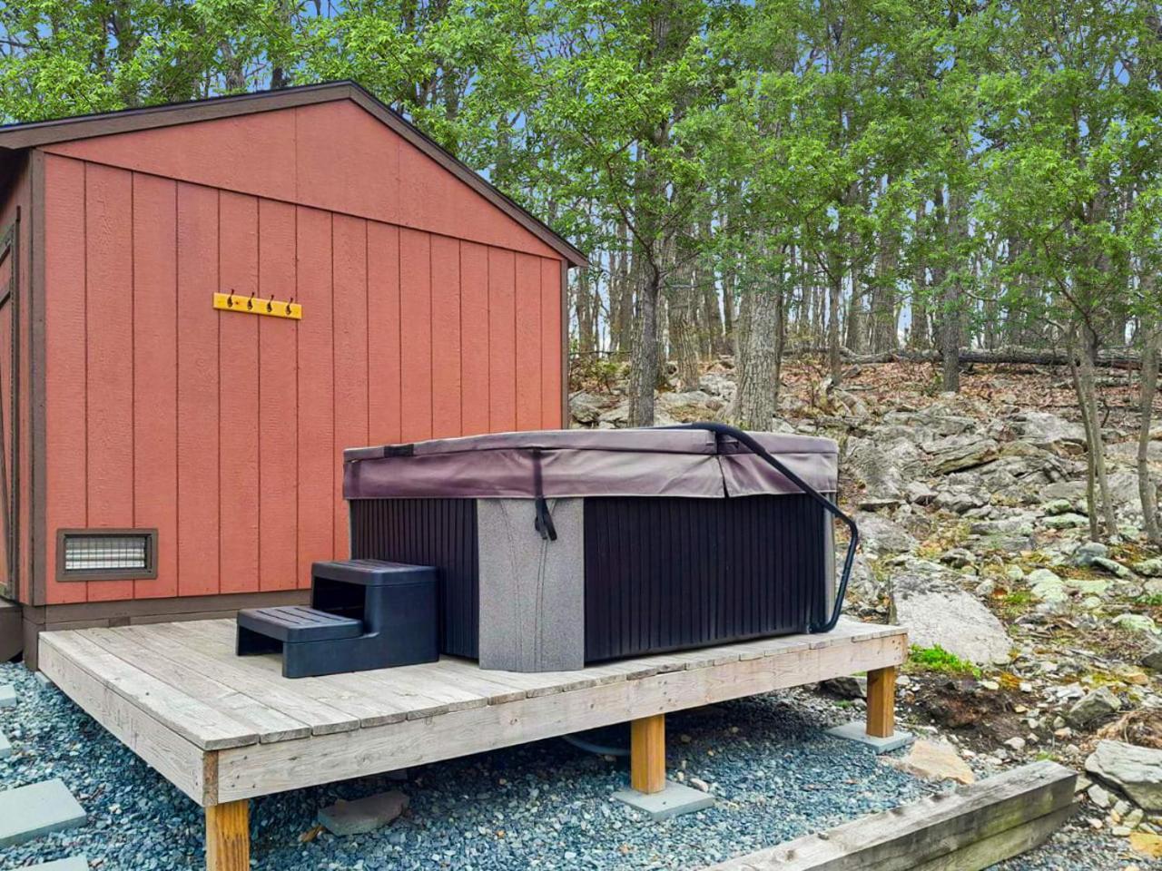 Mountaintop Views, Hot Tub, Deck, Fire Pit & Wifi Augusta المظهر الخارجي الصورة