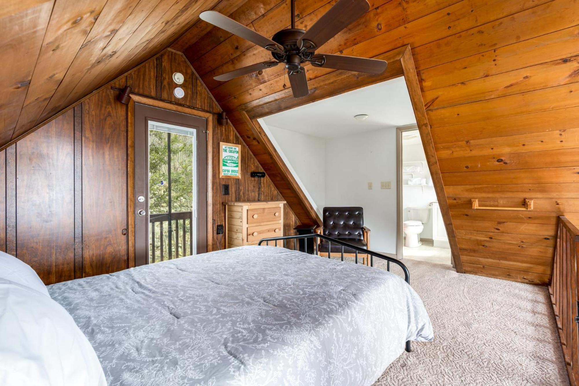 Mountaintop Views, Hot Tub, Deck, Fire Pit & Wifi Augusta المظهر الخارجي الصورة
